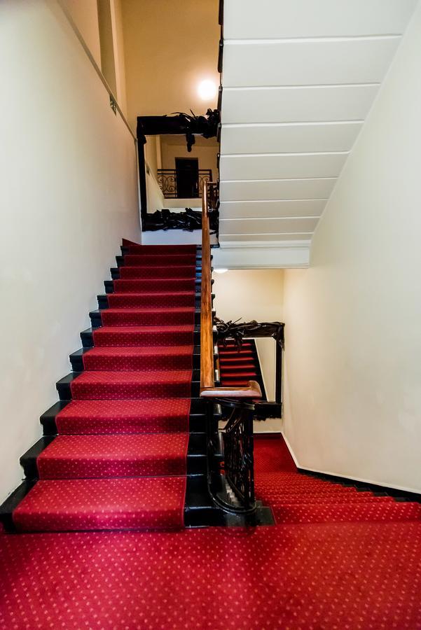 Hotel Piast สวูพสค์ ภายนอก รูปภาพ